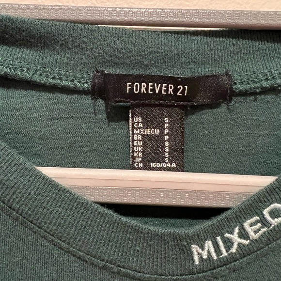 forever 21, barely worn, runs small - Picture 3 of 3